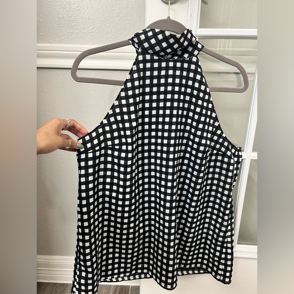 Women’s Large Banana Republic Bow Neck Halter Top Black and White Print